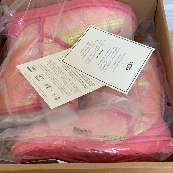 UGG SPARKLES SHORT BOOT PINK SIZE 5 - Picture 6 of 12